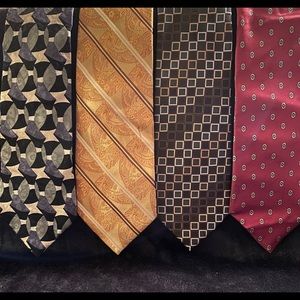 4 Designer Men’s Ties